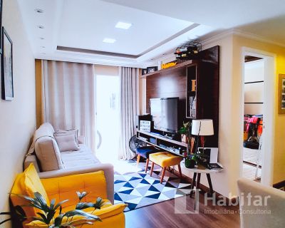 Apartamento em Corrêas 