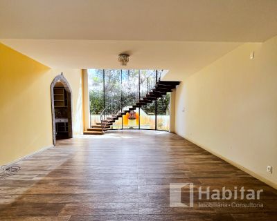 Casa em condomínio alto padrão 