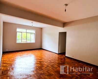 Apartamento em Corrêas 
