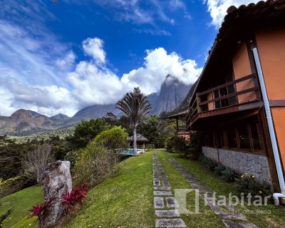 Casa em condomínio Araras 