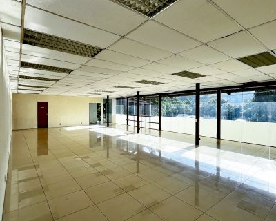 Salão para locação em Nogueira 