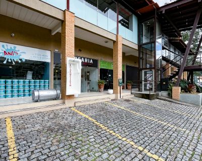 Salão para locação em Nogueira 