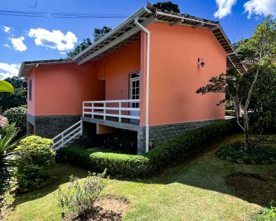 Casa em condomínio no bairro Nogueira 
