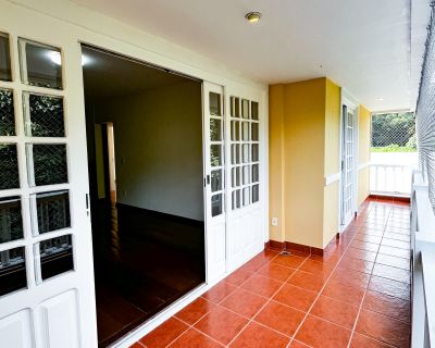 Apartamento locação em Itaipava 
