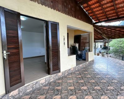 Casa locação - Bonsucesso 